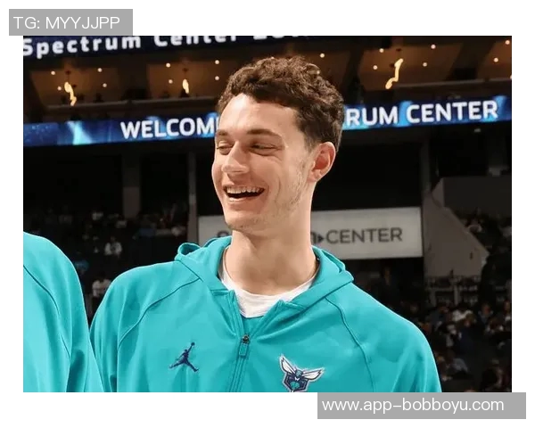 新秀榜揭晓克尼佩尔强势领跑状元紧随其后探花排名第五科沃德表现抢眼位列第三